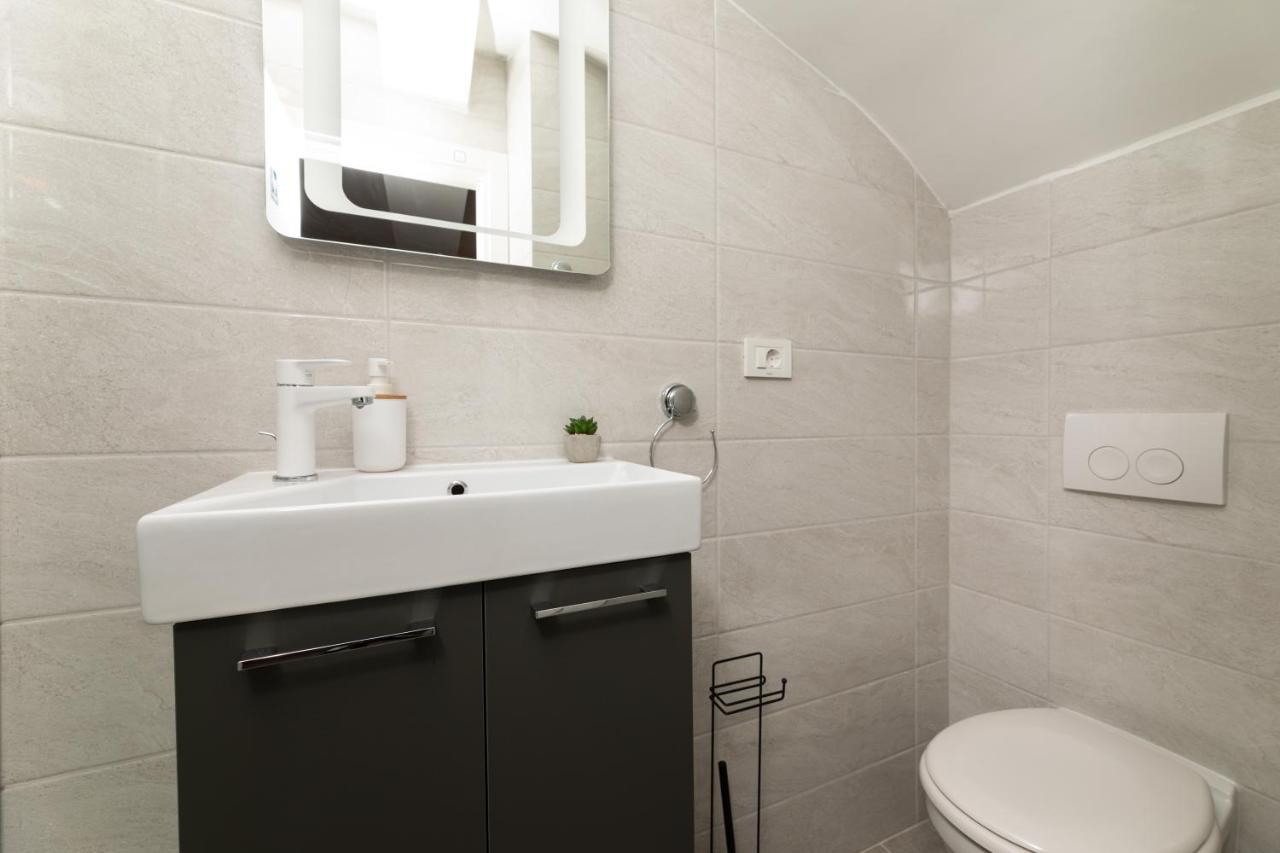Apartments Neptun Baška Εξωτερικό φωτογραφία