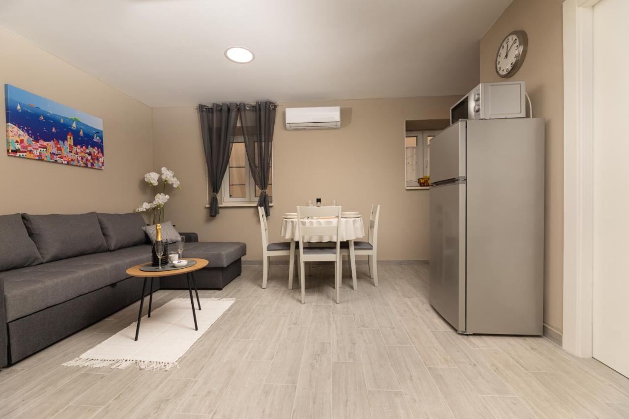 Apartments Neptun Baška Εξωτερικό φωτογραφία